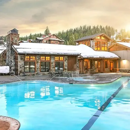 Hyatt Northstar Studio